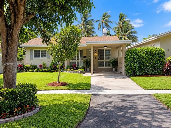 1405 NW 10th St , Dania Beach, FL 33004
