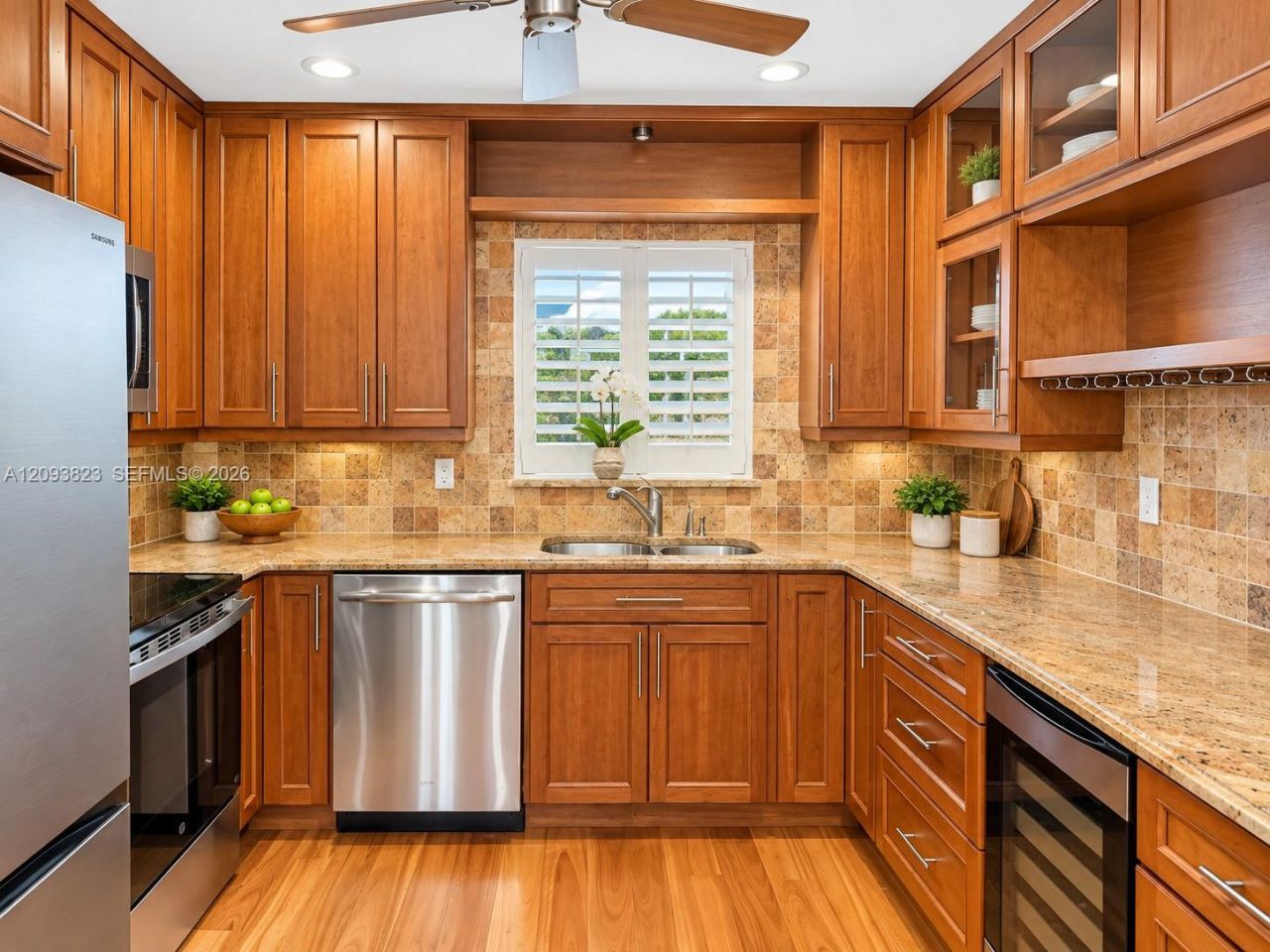 11 Garden St, Unit 101T, Tequesta, FL 33469 Photo