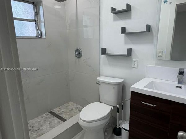 1330 W 54th St , Unit 310C, Hialeah, FL 33012
