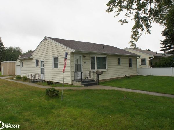 1229 Betsy Lane, Webster City, IA 50595