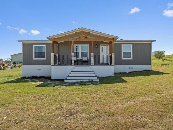 110 Pvr 965 RD, Taylor, TX 76574