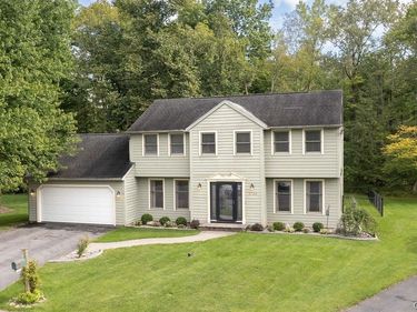 3736 Black Brant Drive , Liverpool, NY 13090