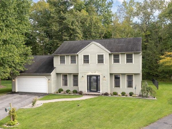 3736 Black Brant Drive , Liverpool, NY 13090