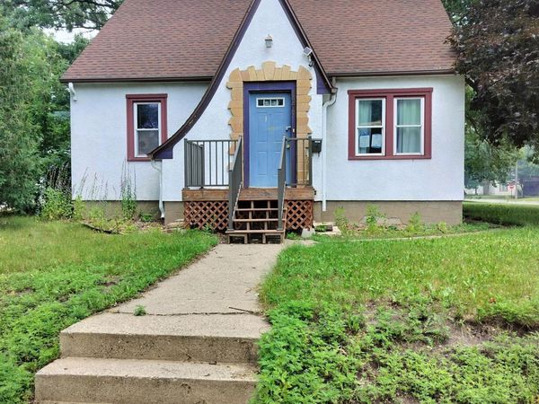 1002 10th Avenue N, Saint Cloud, MN 56303