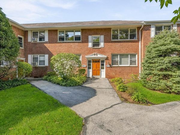 121 N Broadway, Unit 22K, White Plains, NY 10603