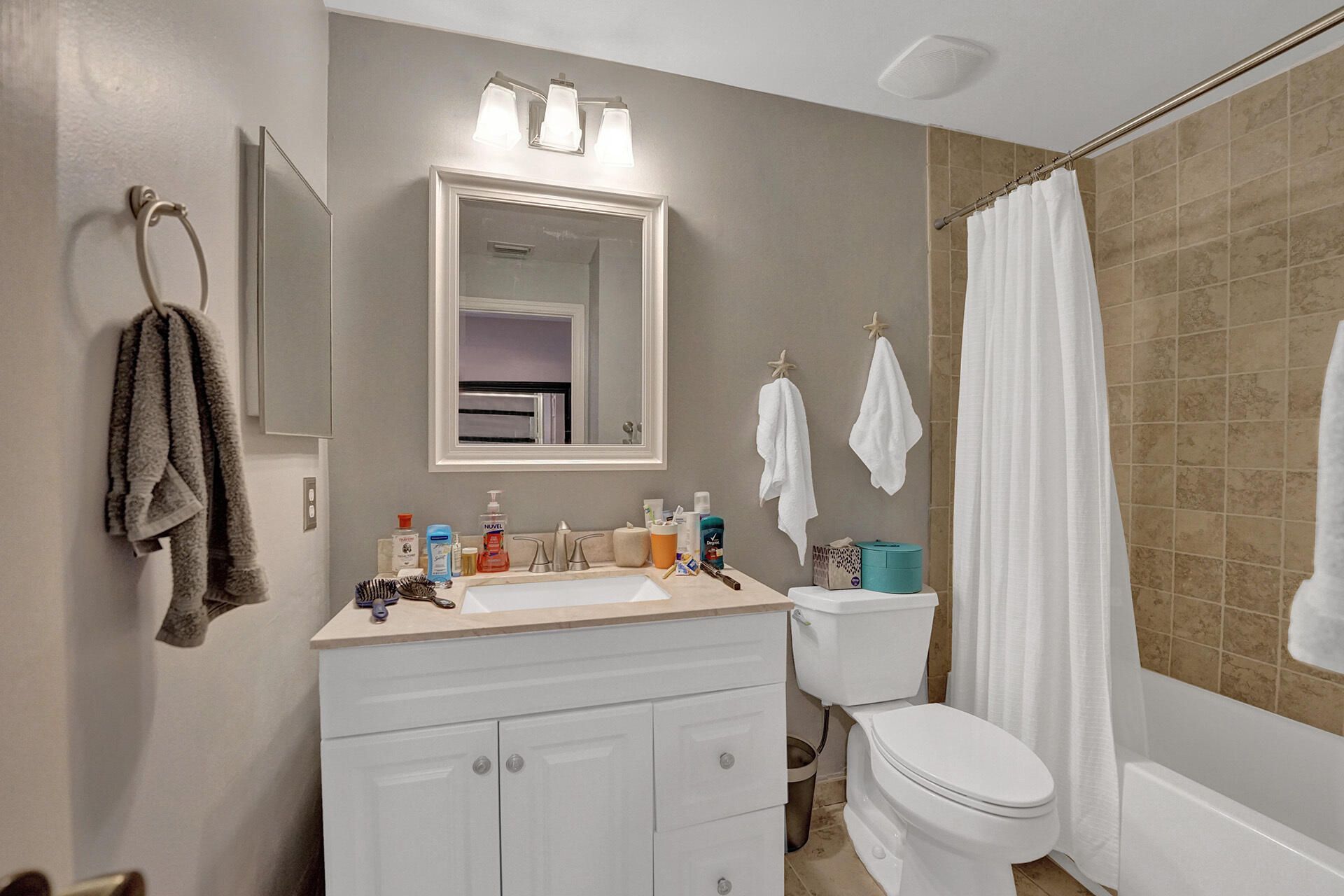 254 River Bluff Lane, Royal Palm Beach, FL 33411 Photo
