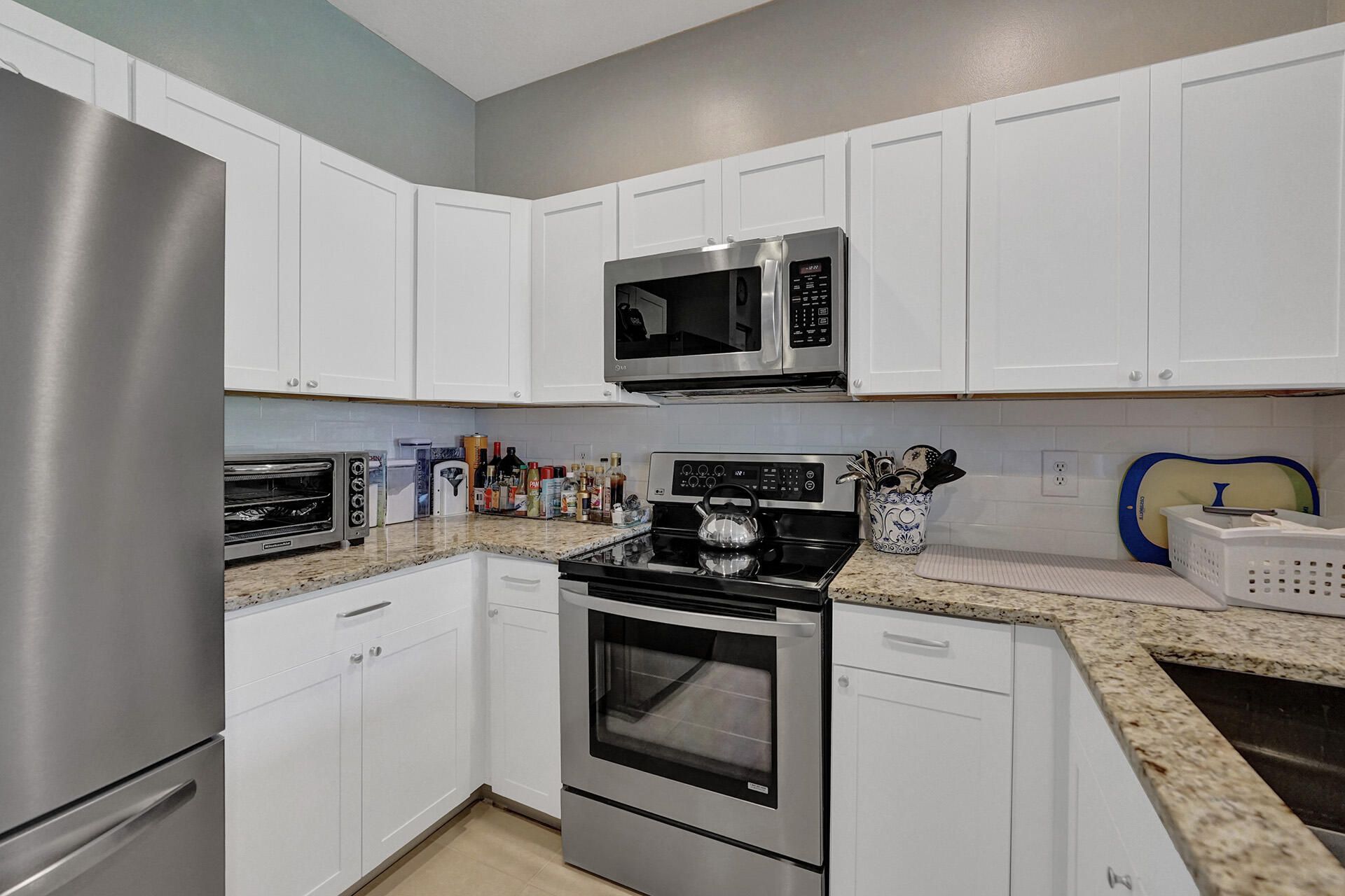 254 River Bluff Lane, Royal Palm Beach, FL 33411 Photo