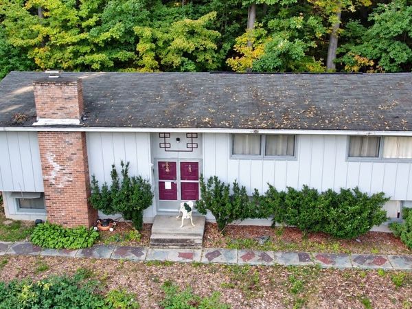 3 Birchknoll Dr, Wilbraham, MA 01095