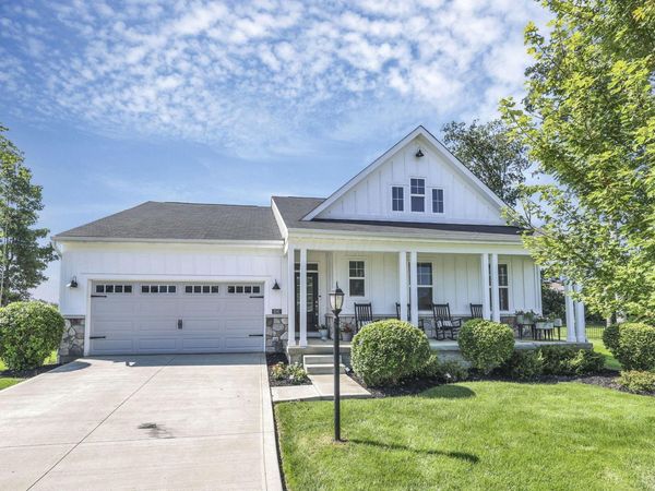 1561 Woodline Court, Marysville, OH 43040