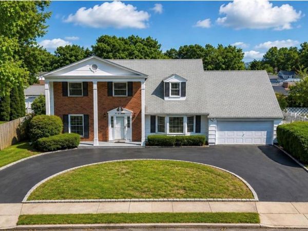 47 Rodney Street , Port Jefferson Station, NY 11776