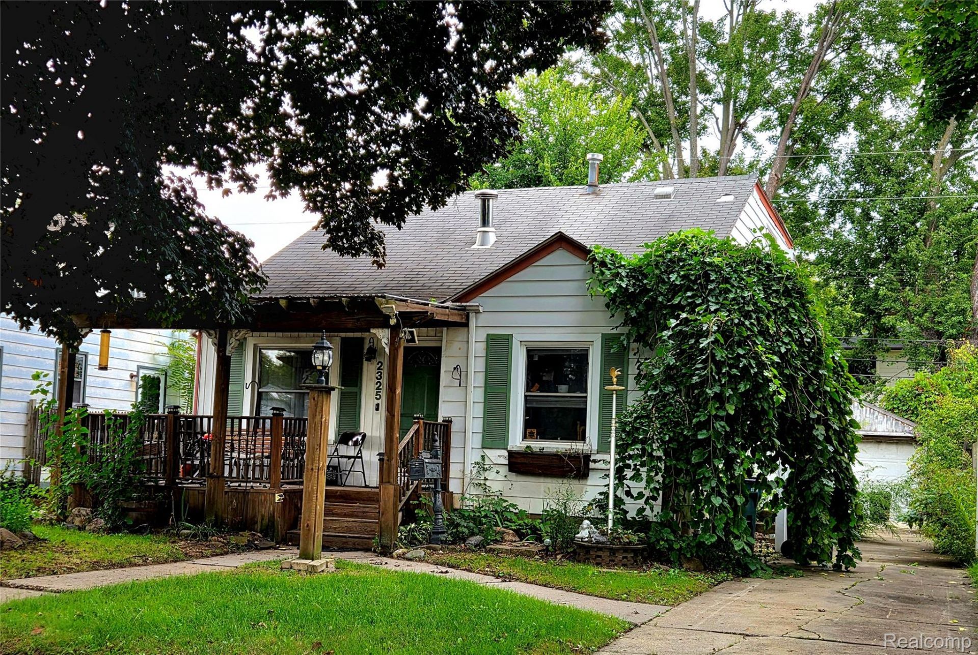 2325 Barrett Avenue, Royal Oak, Mi 48067 Main Photo