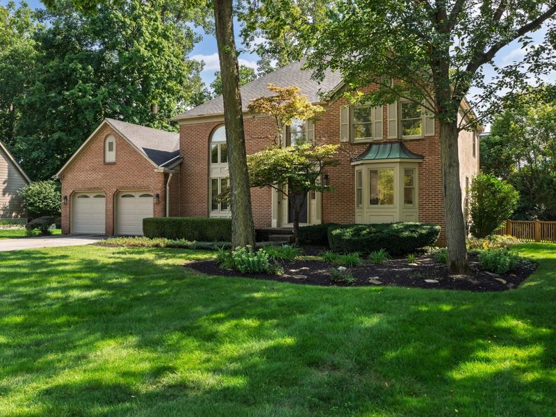317 Wheaton Court, Columbus, OH 43235 Photo 3