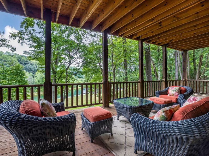 20572 Buena Vista Road , Rockbridge, OH 43149 Photo 11