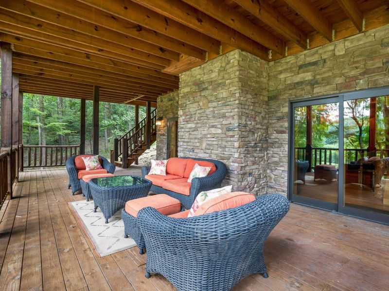 20572 Buena Vista Road , Rockbridge, OH 43149 Photo 12