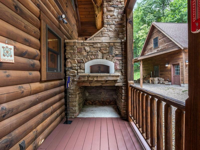 20572 Buena Vista Road , Rockbridge, OH 43149 Photo 14