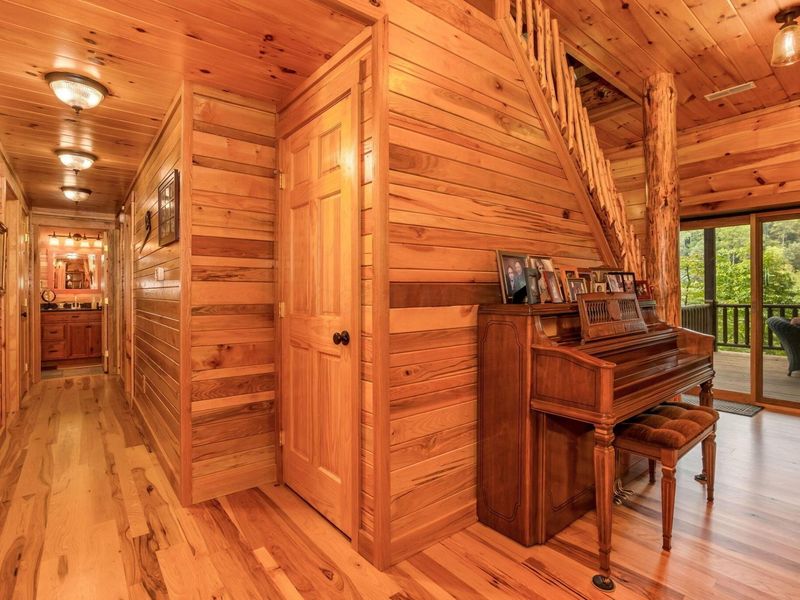 20572 Buena Vista Road , Rockbridge, OH 43149 Photo 40