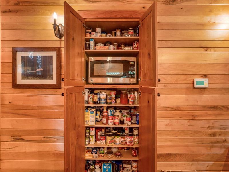 20572 Buena Vista Road , Rockbridge, OH 43149 Photo 68