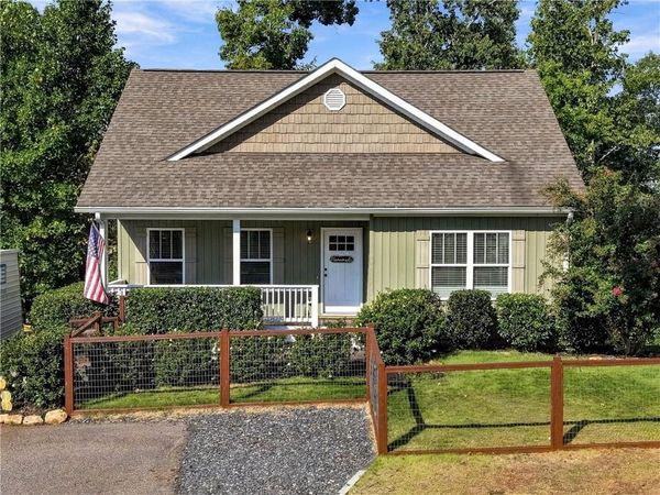120 Camp Drive , Dahlonega, GA 30533