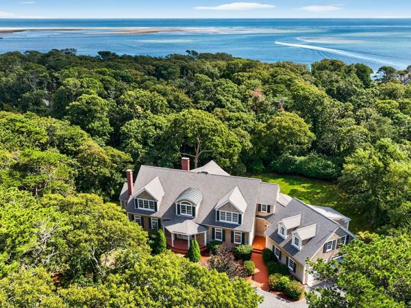 169 Tisquantum Rd, Chatham, MA 02633