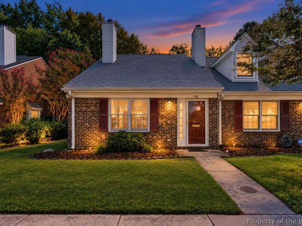 106 Englewood Drive, Yorktown, VA 23692