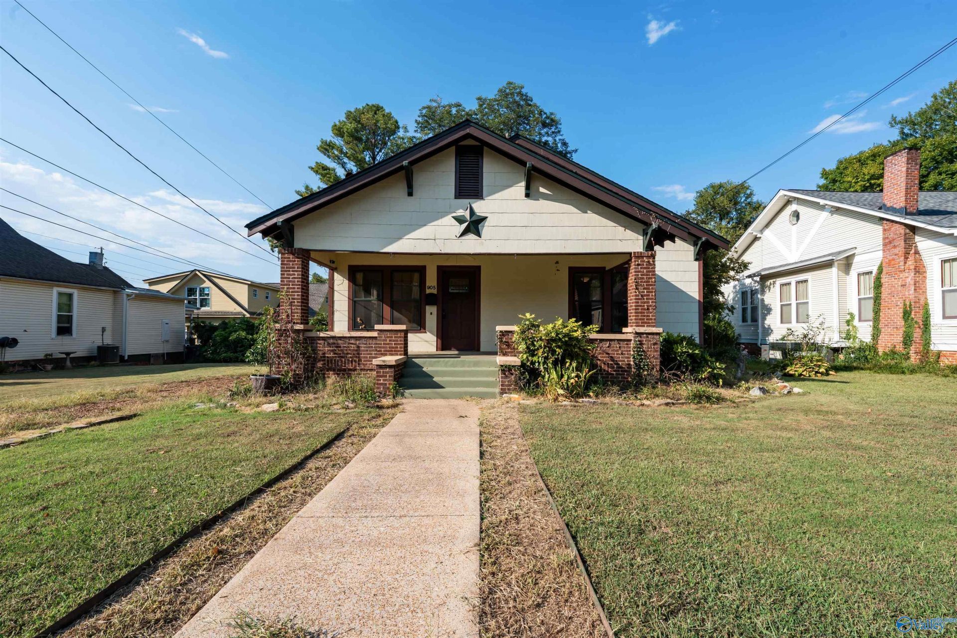 905 Clinton Avenue E, Huntsville, AL 35801 Main Photo