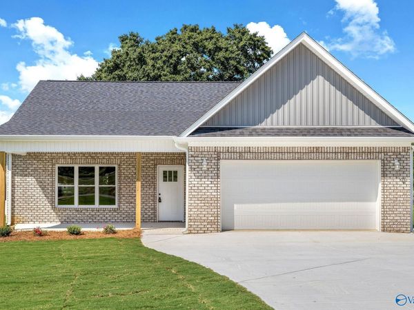 30 Morning Glory Lane, Albertville, AL 35950