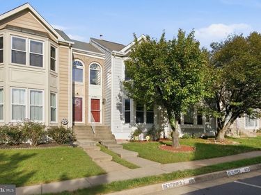 21881 SHALLOW ROCK SQUARE, STERLING, VA 20164