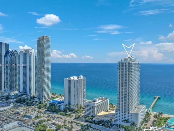 16699 Collins Ave, Unit 3010, Sunny Isles Beach, FL 33160