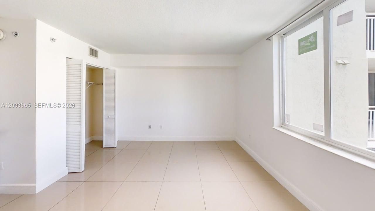 219 NW 12th Ave, Unit 514, Miami, FL 33128 Photo