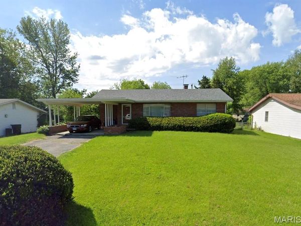 4120 SHIRLEY Drive , Belleville, IL 62226