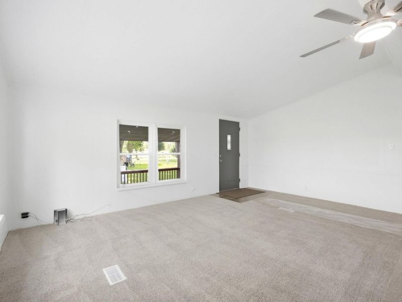 400 North Drive, Medway, OH 45341 Photo 12