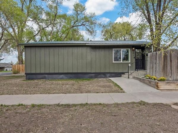 801 S Cascade Avenue, Montrose, CO 81401