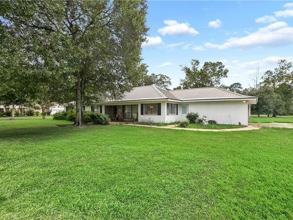 12157 POST OAK Drive, Hammond, LA 70403