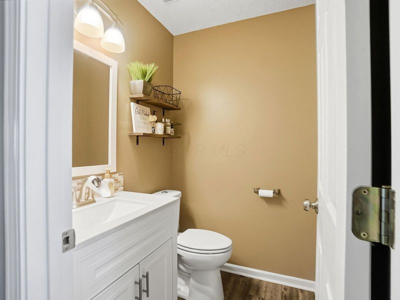 3614 Courtland Drive, Lewis Center, OH 43035 Photo 4