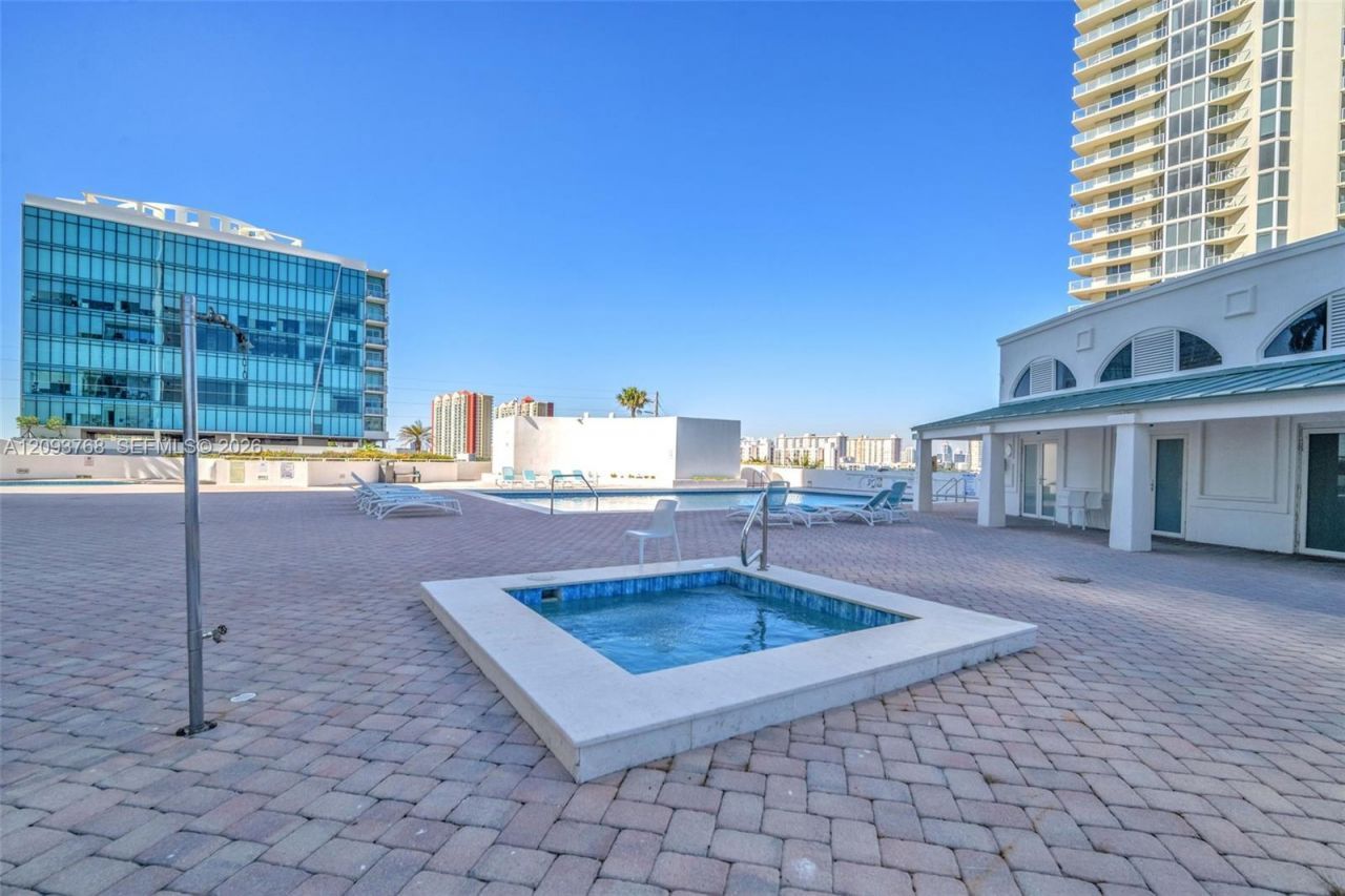 16485 Collins Ave, Unit OS35C, Sunny Isles Beach, FL 33160 Photo