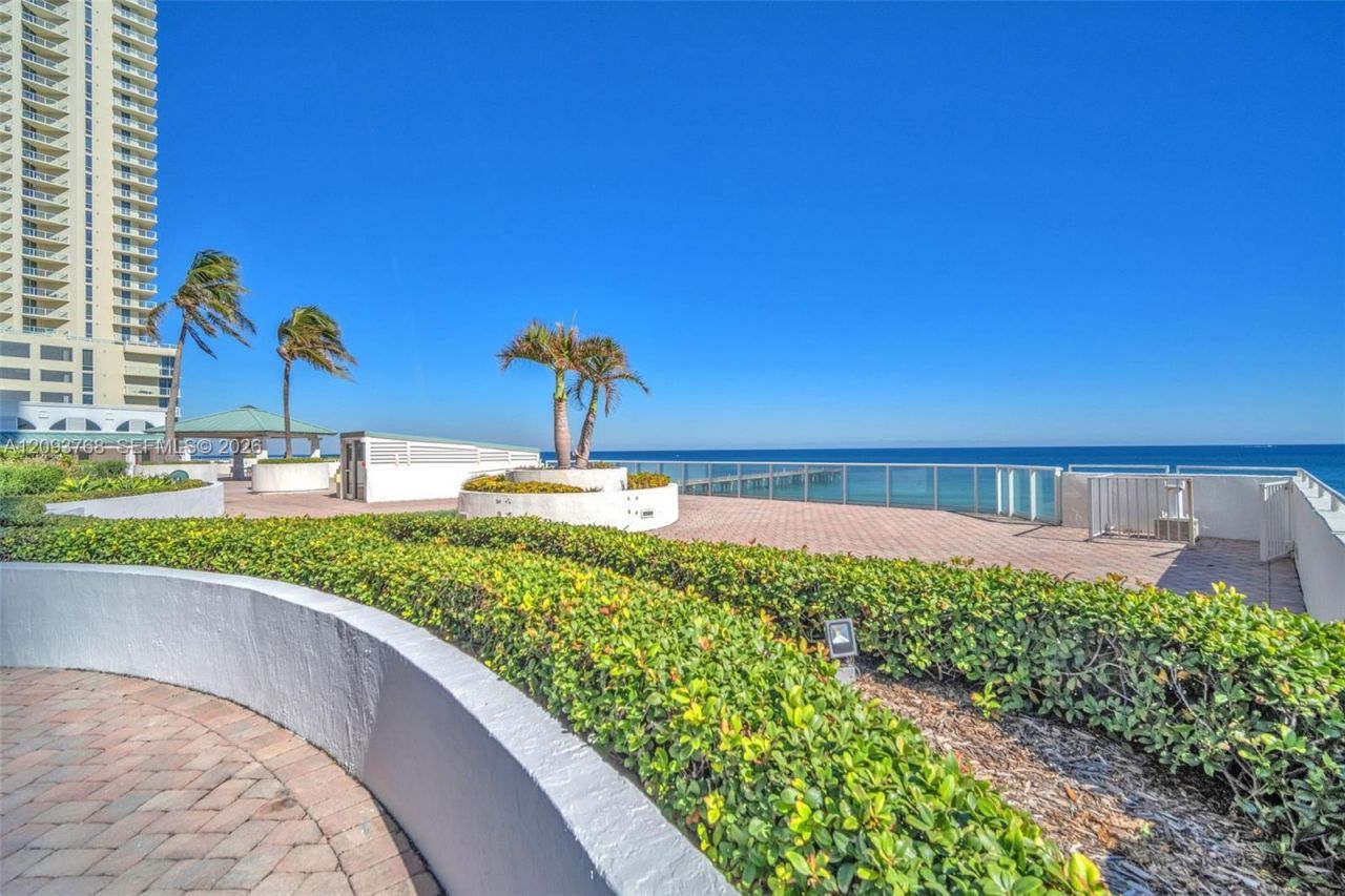 16485 Collins Ave, Unit OS35C, Sunny Isles Beach, FL 33160 Photo