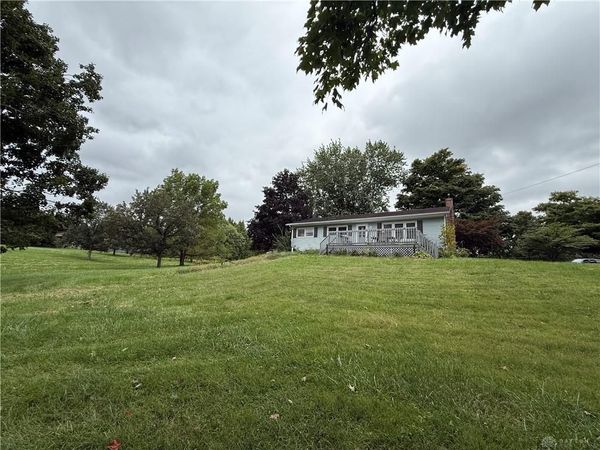 10010 Mile Road, New Lebanon, OH 45345