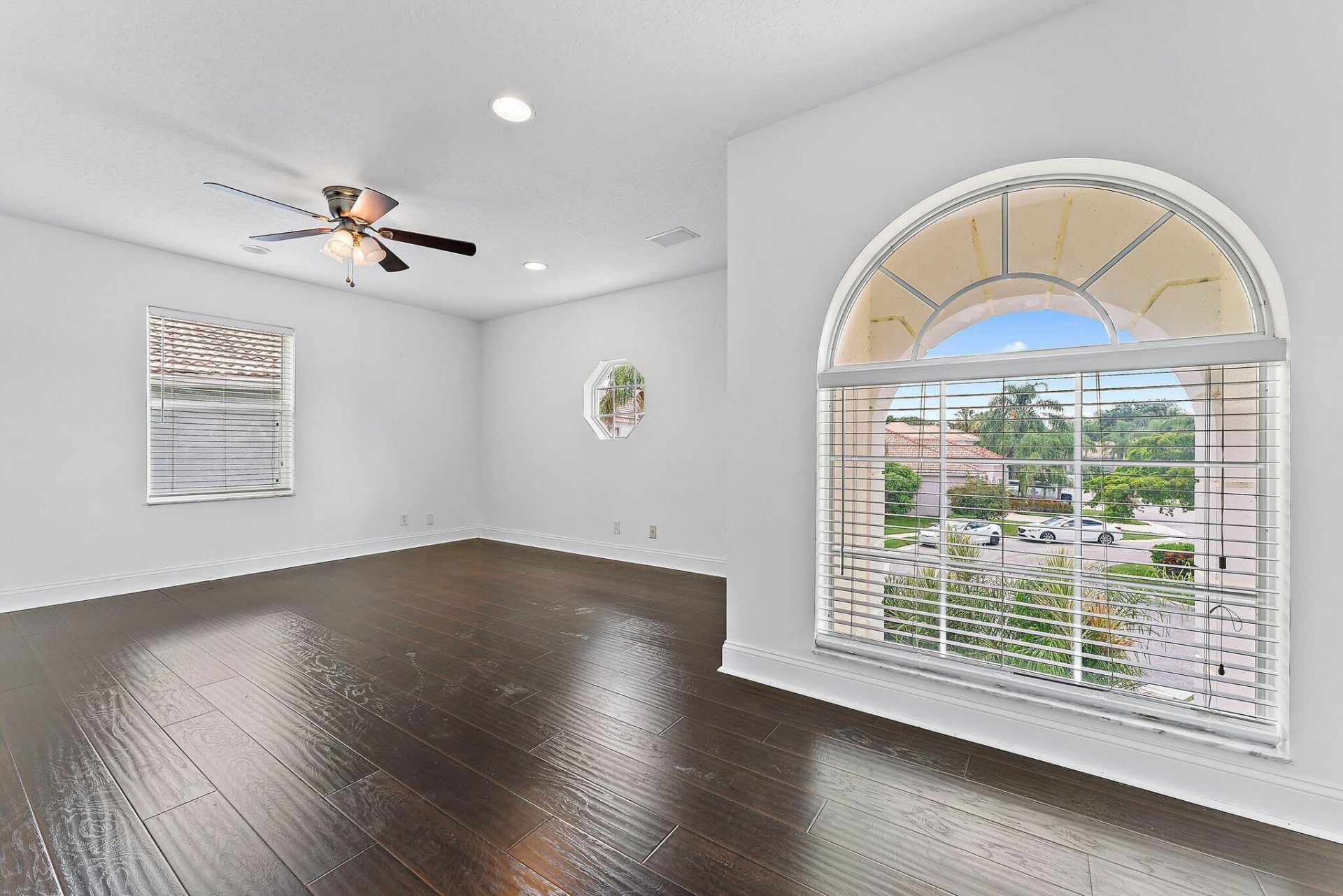 3210 El Camino Real, West Palm Beach, FL 33409 Photo