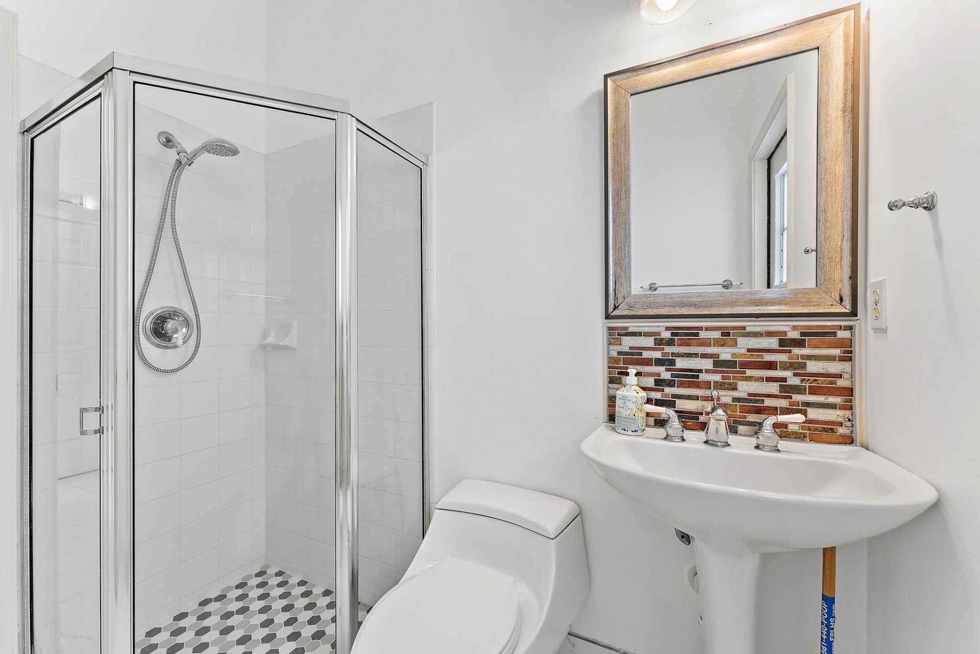 3210 El Camino Real, West Palm Beach, FL 33409 Photo