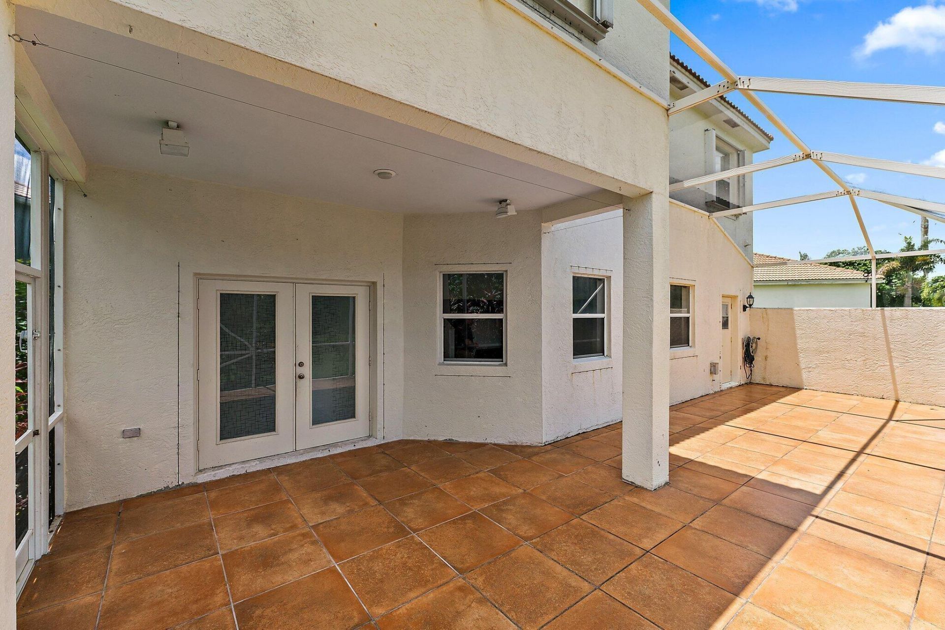 3210 El Camino Real, West Palm Beach, FL 33409 Photo