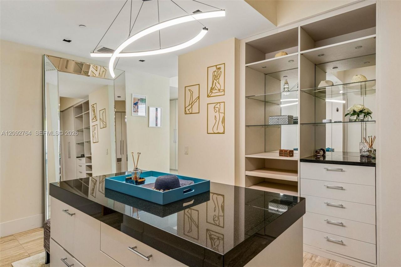 9701 Collins Ave, Unit 2601, Bal Harbour, FL 33154 Photo