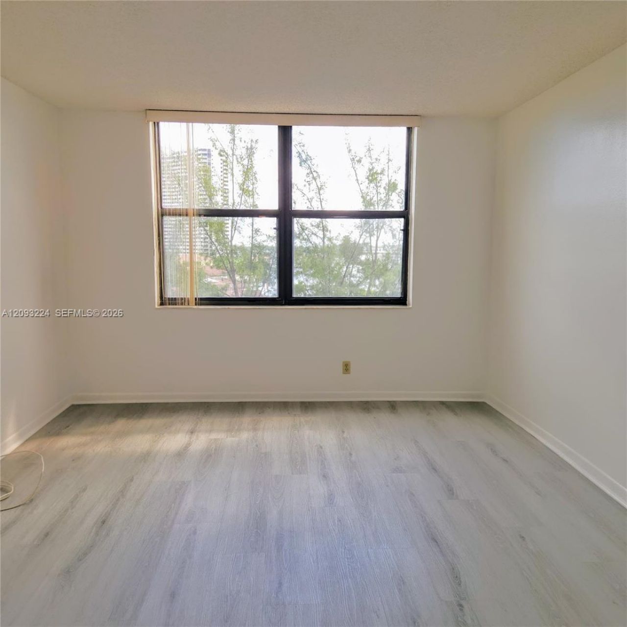 18151 NE 31st Ct , Unit 805, Aventura, FL 33160 Photo