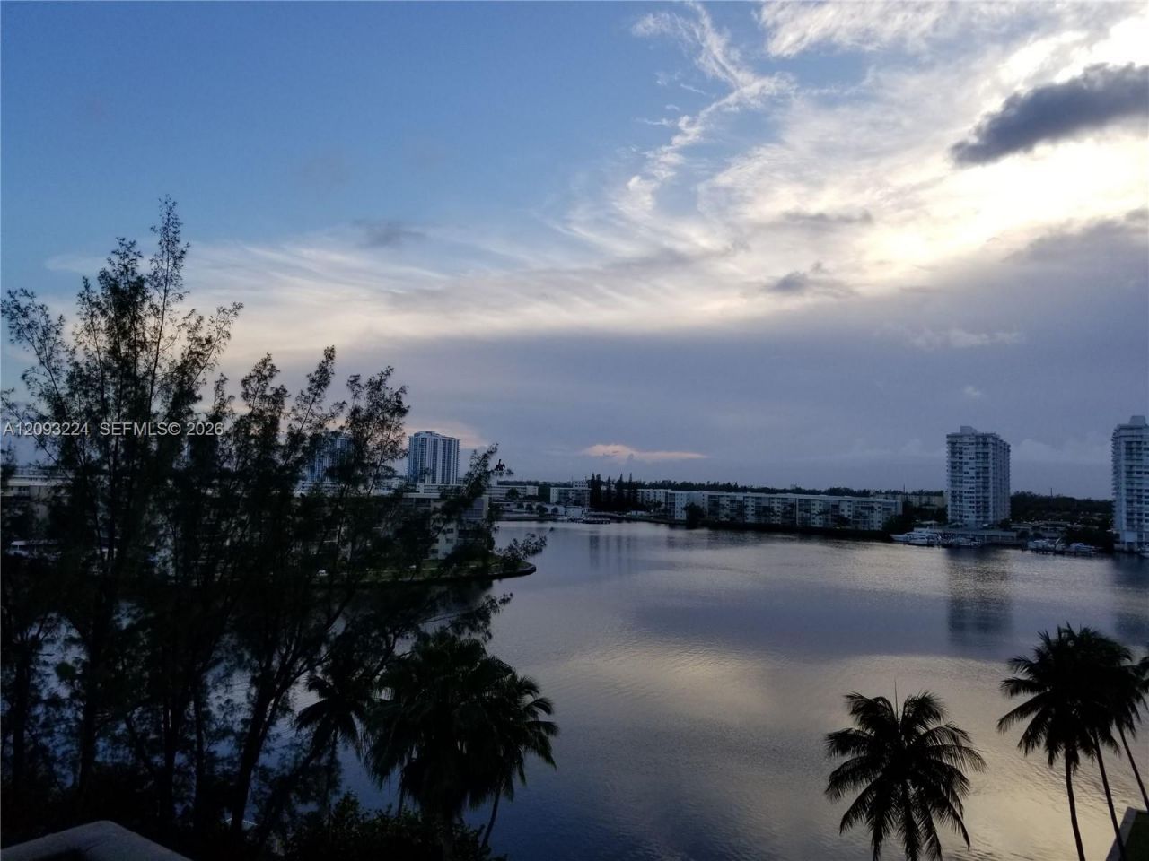 18151 NE 31st Ct , Unit 805, Aventura, FL 33160 Photo