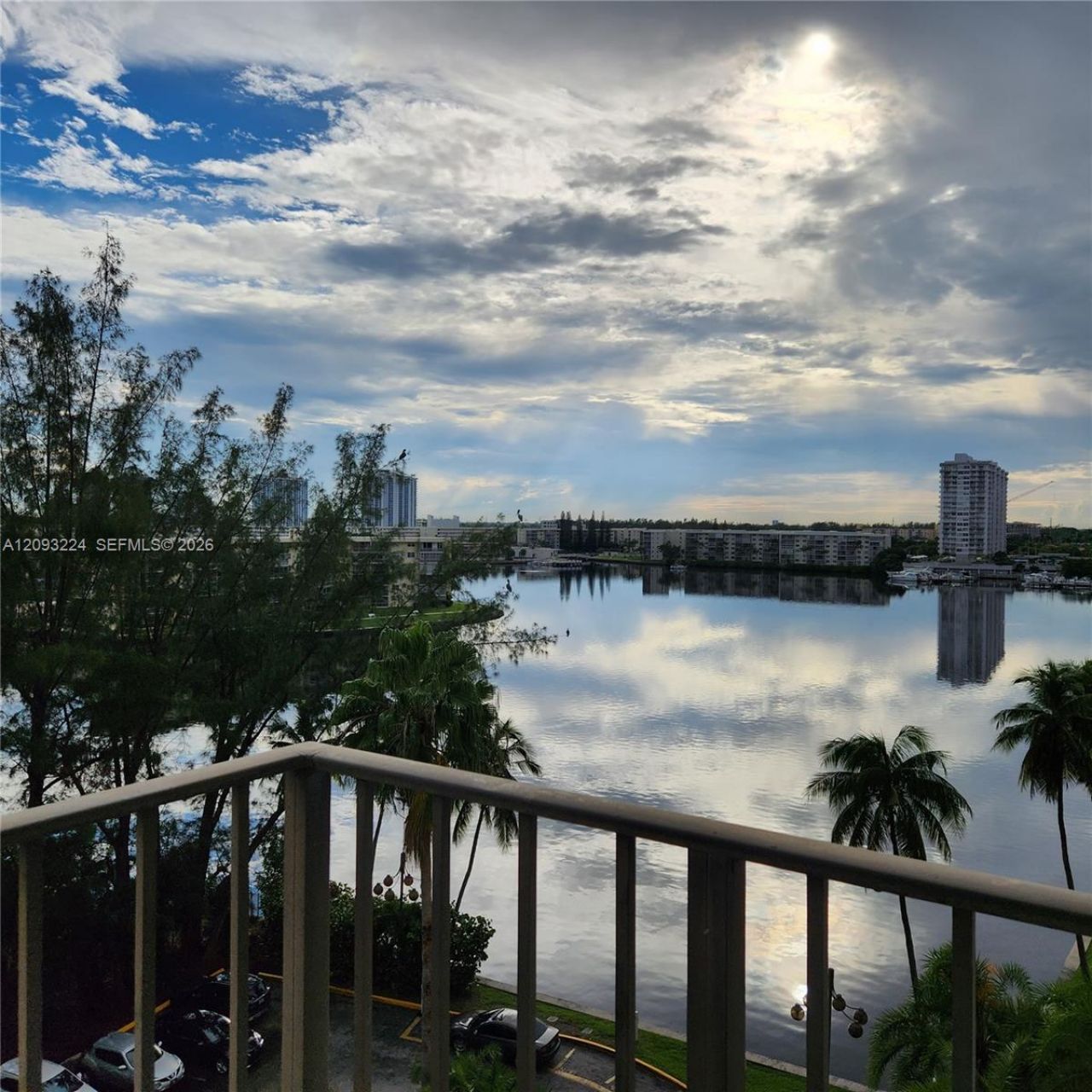 18151 NE 31st Ct , Unit 805, Aventura, FL 33160 Photo