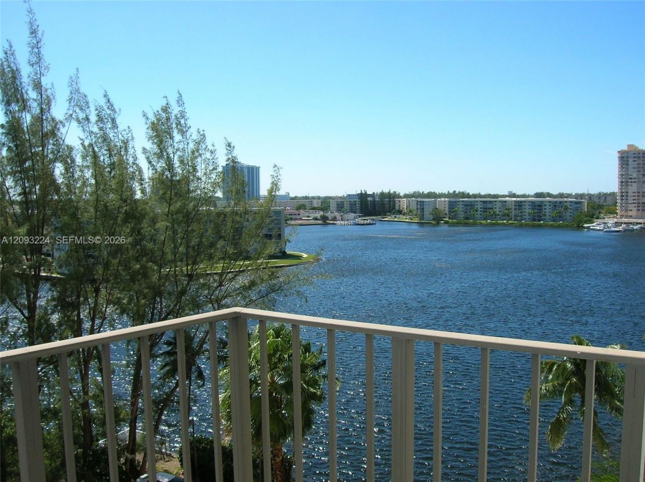 18151 NE 31st Ct , Unit 805, Aventura, FL 33160 Photo