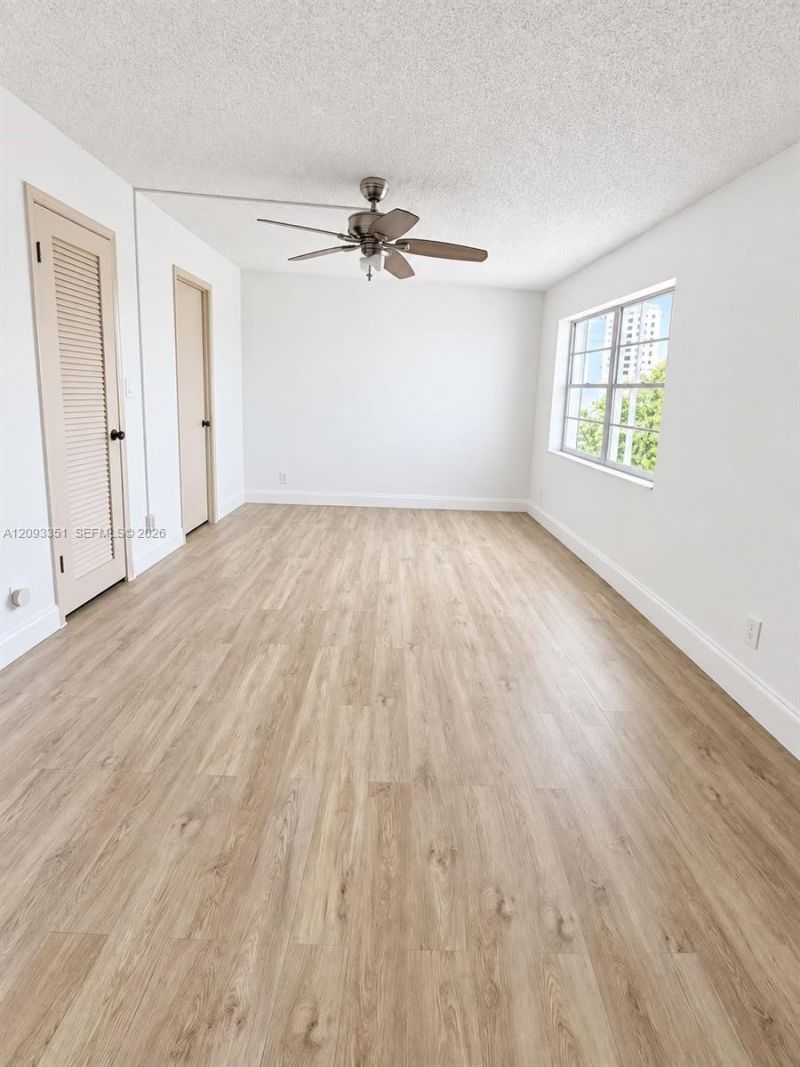 712 NE 26th Ave, Hallandale Beach, FL 33009 Photo
