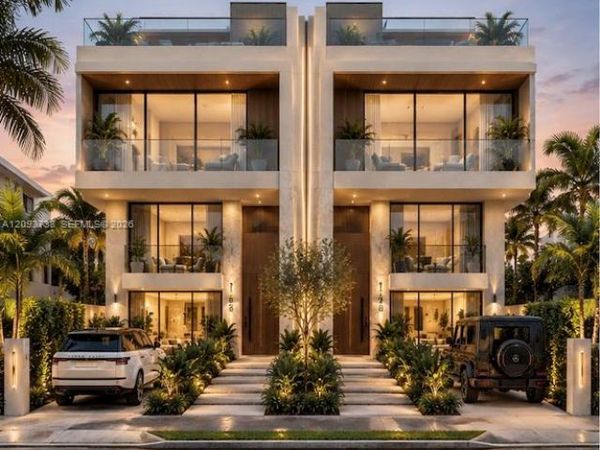 718 SW 4th St , Miami, FL 33130