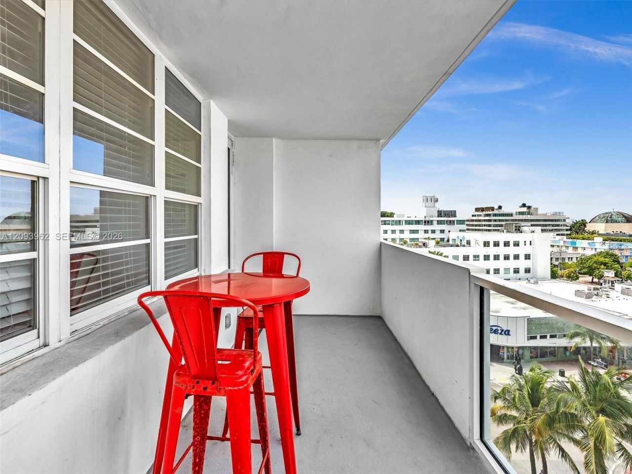 100 Lincoln Rd , Unit 710, Miami Beach, FL 33139 Photo