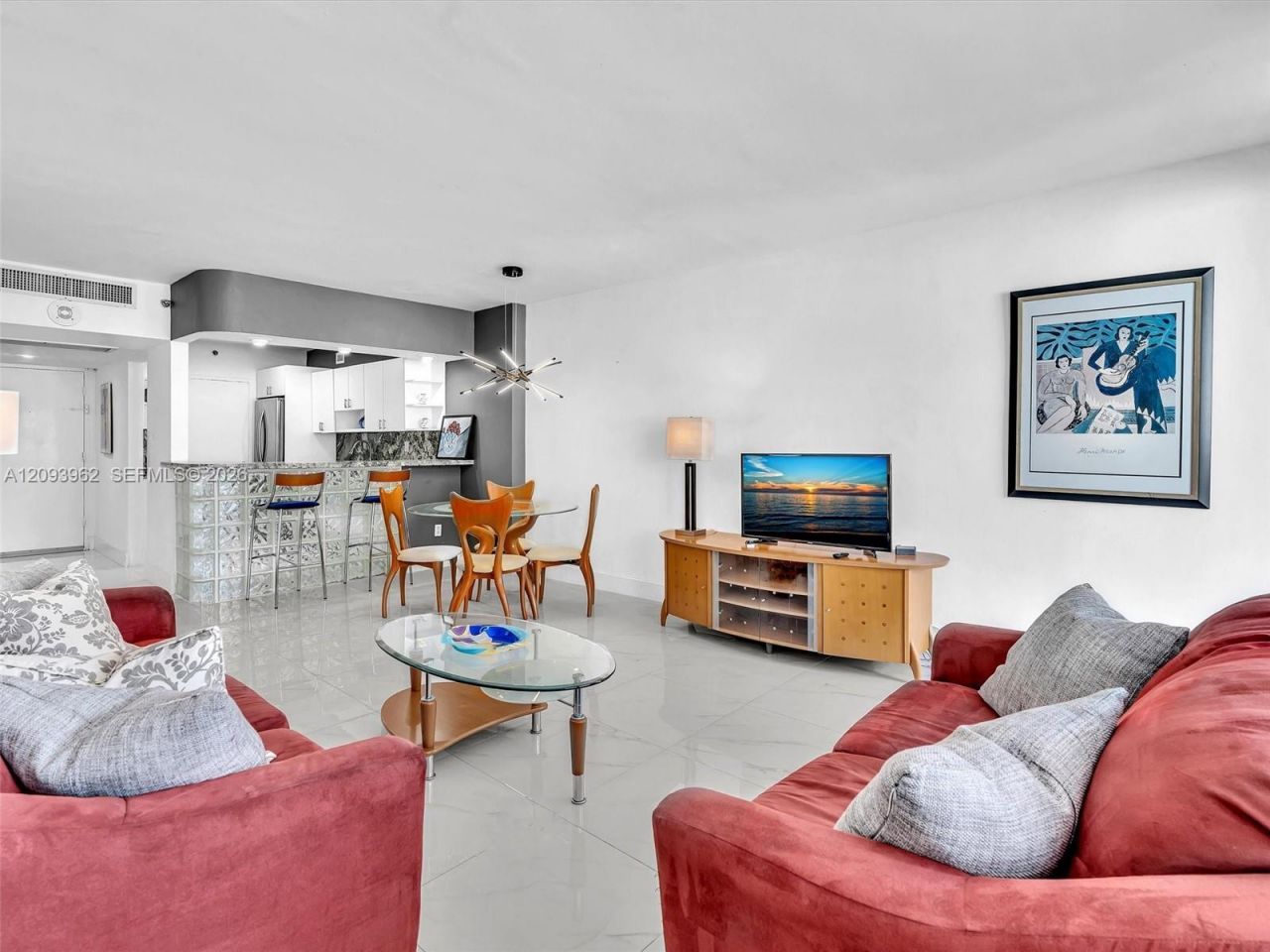 100 Lincoln Rd , Unit 710, Miami Beach, FL 33139 Photo