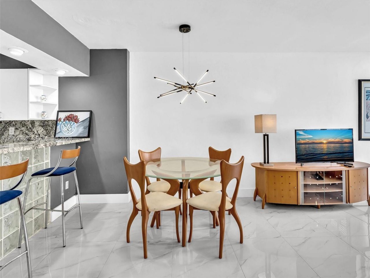 100 Lincoln Rd , Unit 710, Miami Beach, FL 33139 Photo